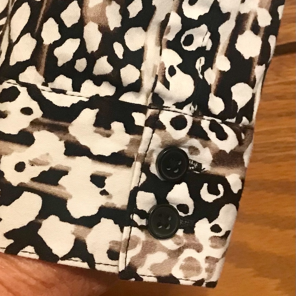 Dana Buchman woman’s blouse - Picture 3 of 7